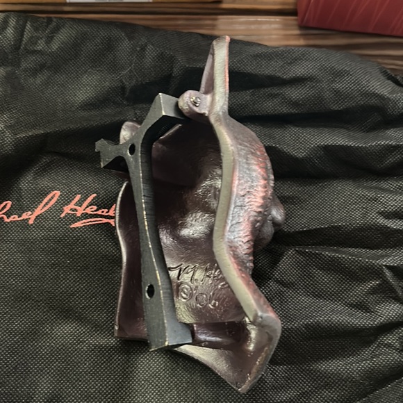 Pottery Barn Bronzed Oil Hand Cast Cat Shaped Door Knocker 🐈 - Picture 14 of 16